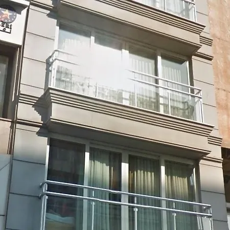 Miller Hotel 3*